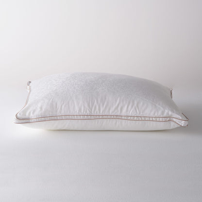 Mia Down Alternative Pillow